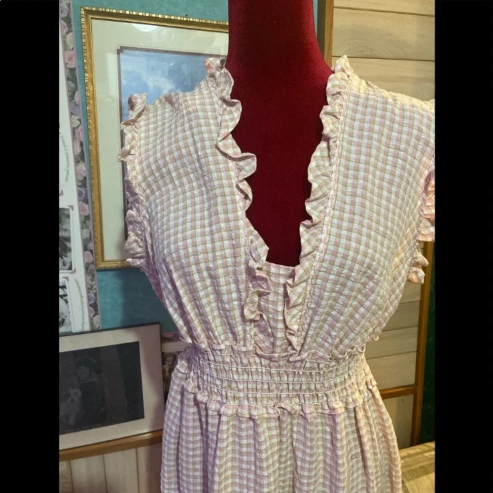 NWT Max Studio Ruffled Tiered Midi Dress